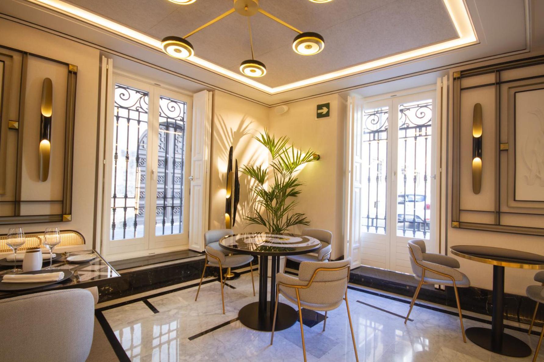 Myr Palacio Vallier — Fotos 1
